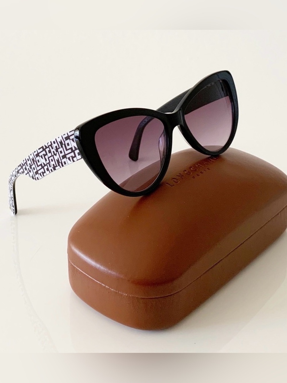 NEW Longchamp Black and White Sunglasses